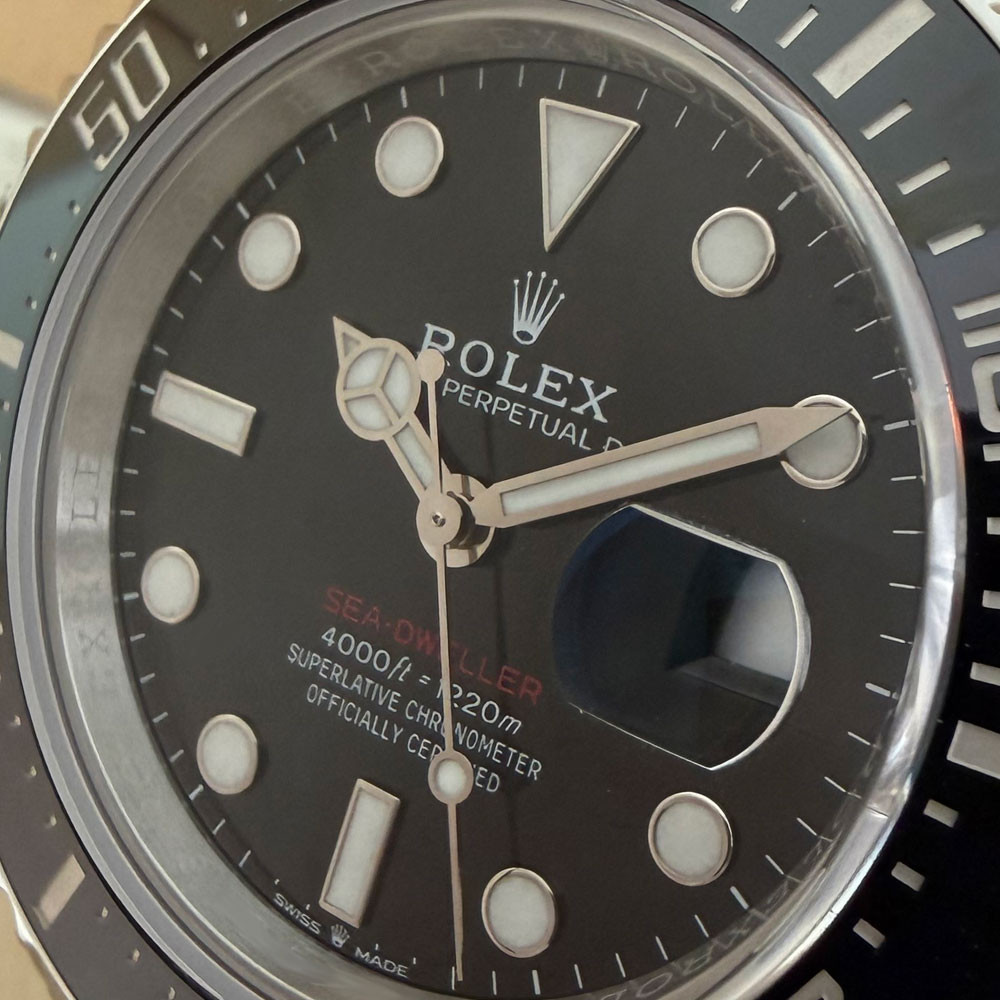 Rolex Sea-Dweller Red 50th 126600 5