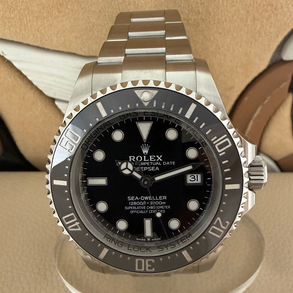 Rolex Sea-Dweller Deepsea 136660 0