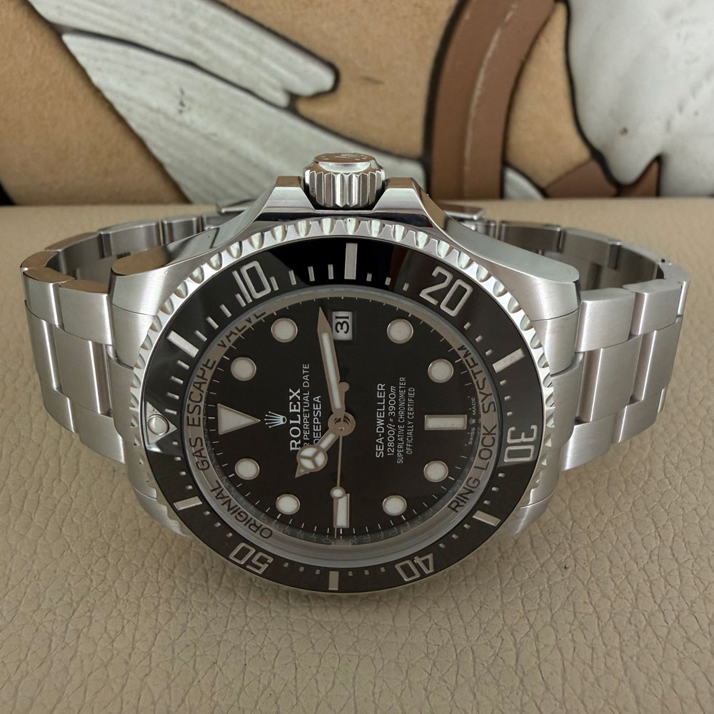 Rolex Sea-Dweller Deepsea 136660 7
