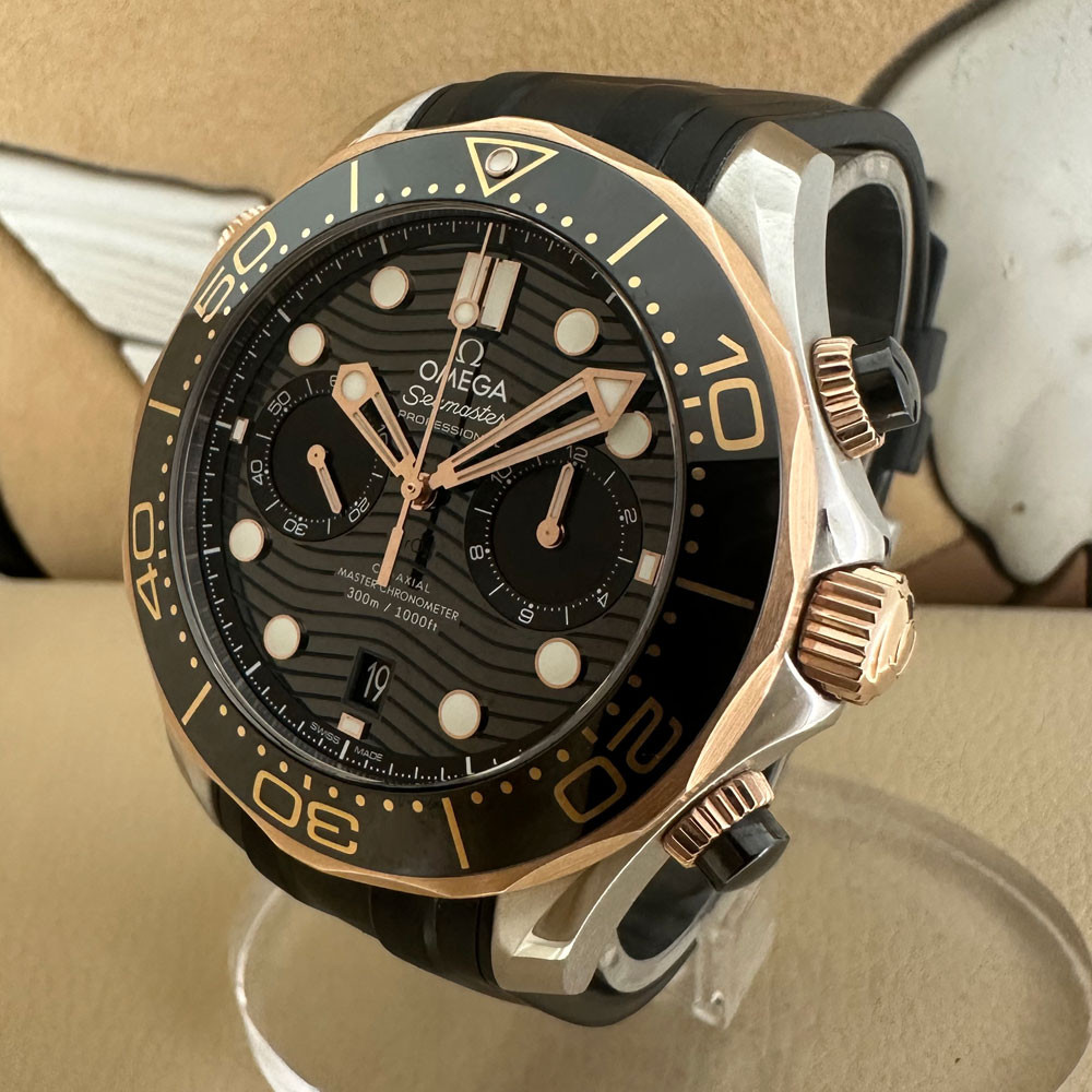 Omega Seamaster 300 Diver Chronograph 21022445101001 2