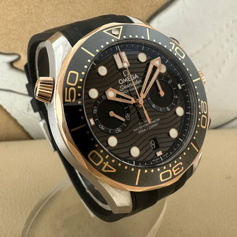 Omega Seamaster 300 Diver Chronograph 21022445101001 3