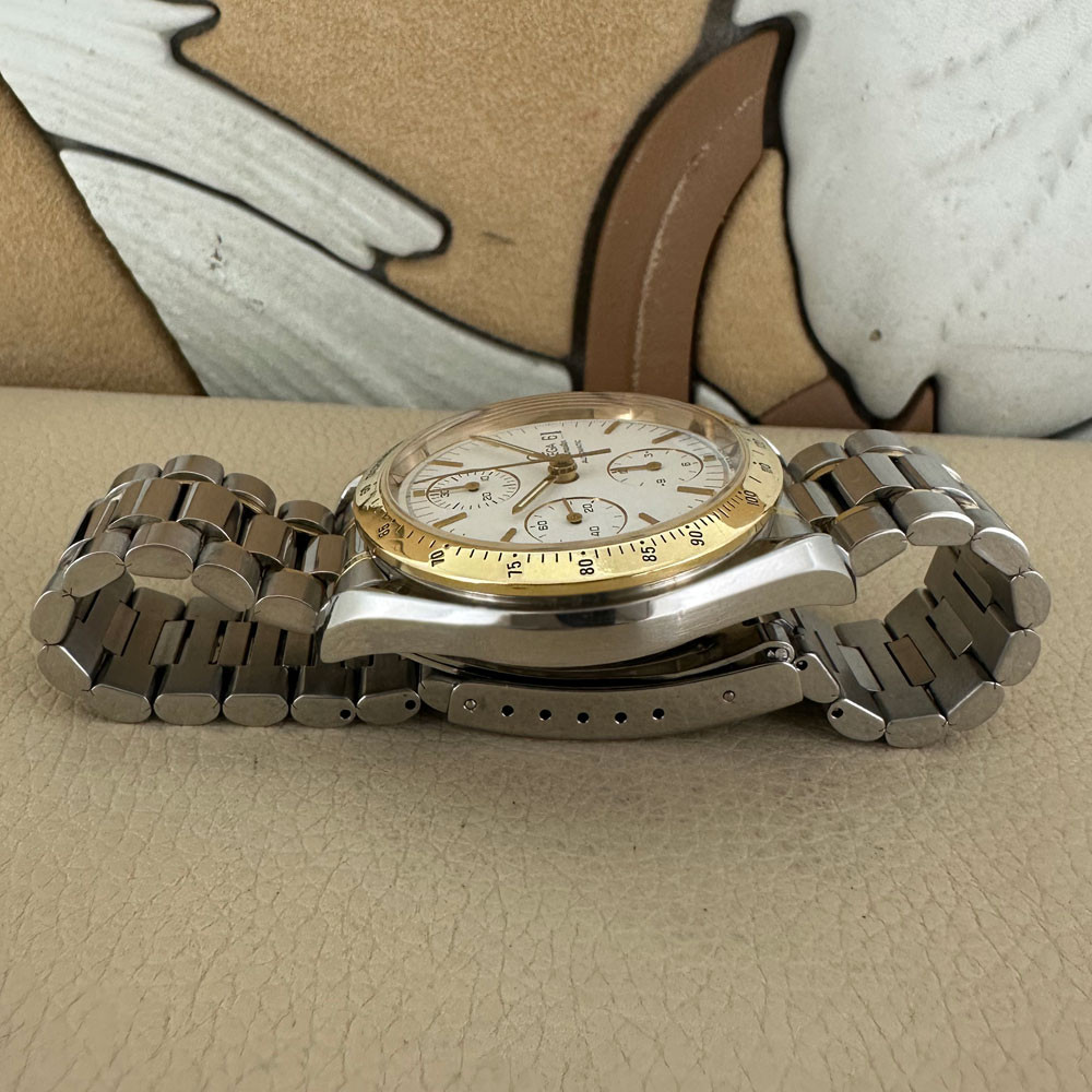 Omega Speedmaster Date 1750043 12