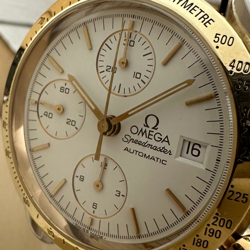 Omega Speedmaster Date 1750043 5
