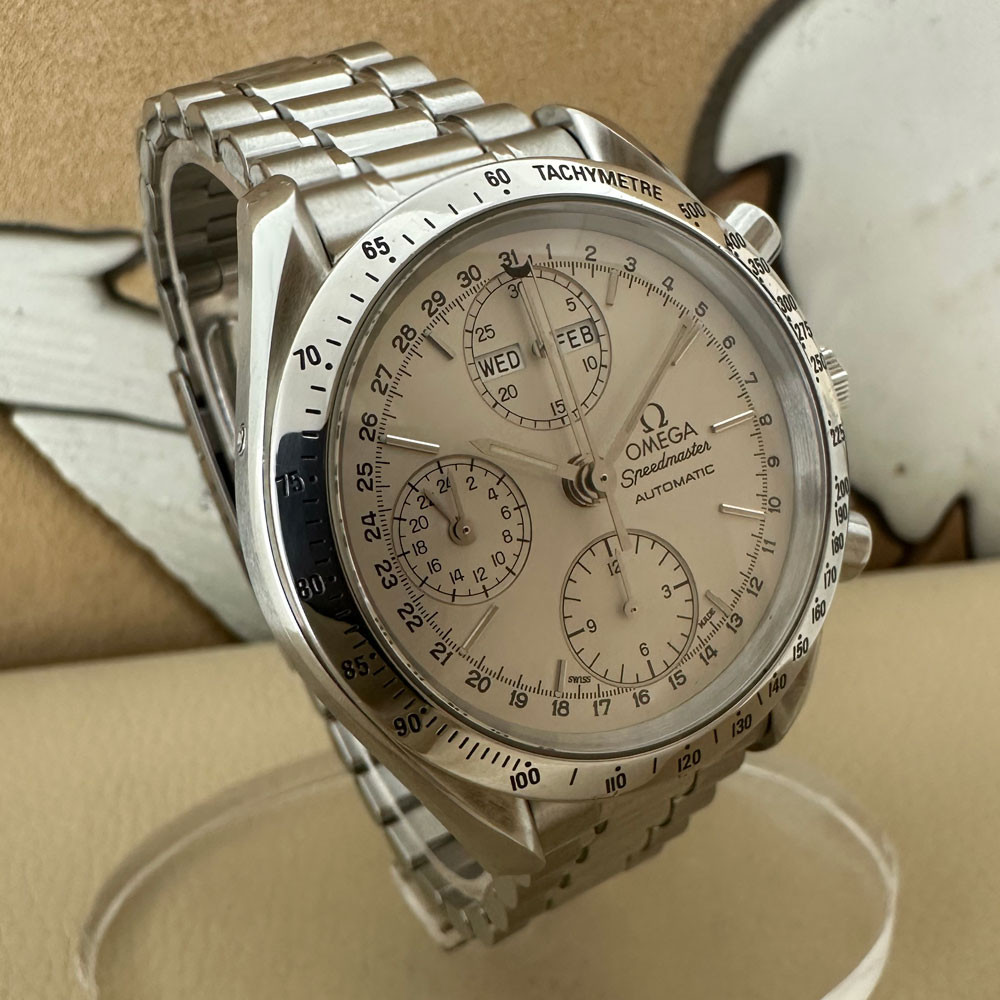Omega Speedmaster Triple Calendar 1750044 2