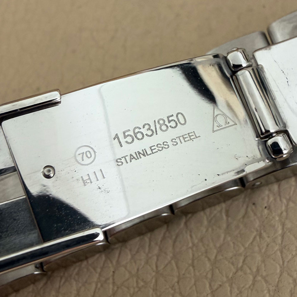 Omega Speedmaster Data 1750083 3513.33 15
