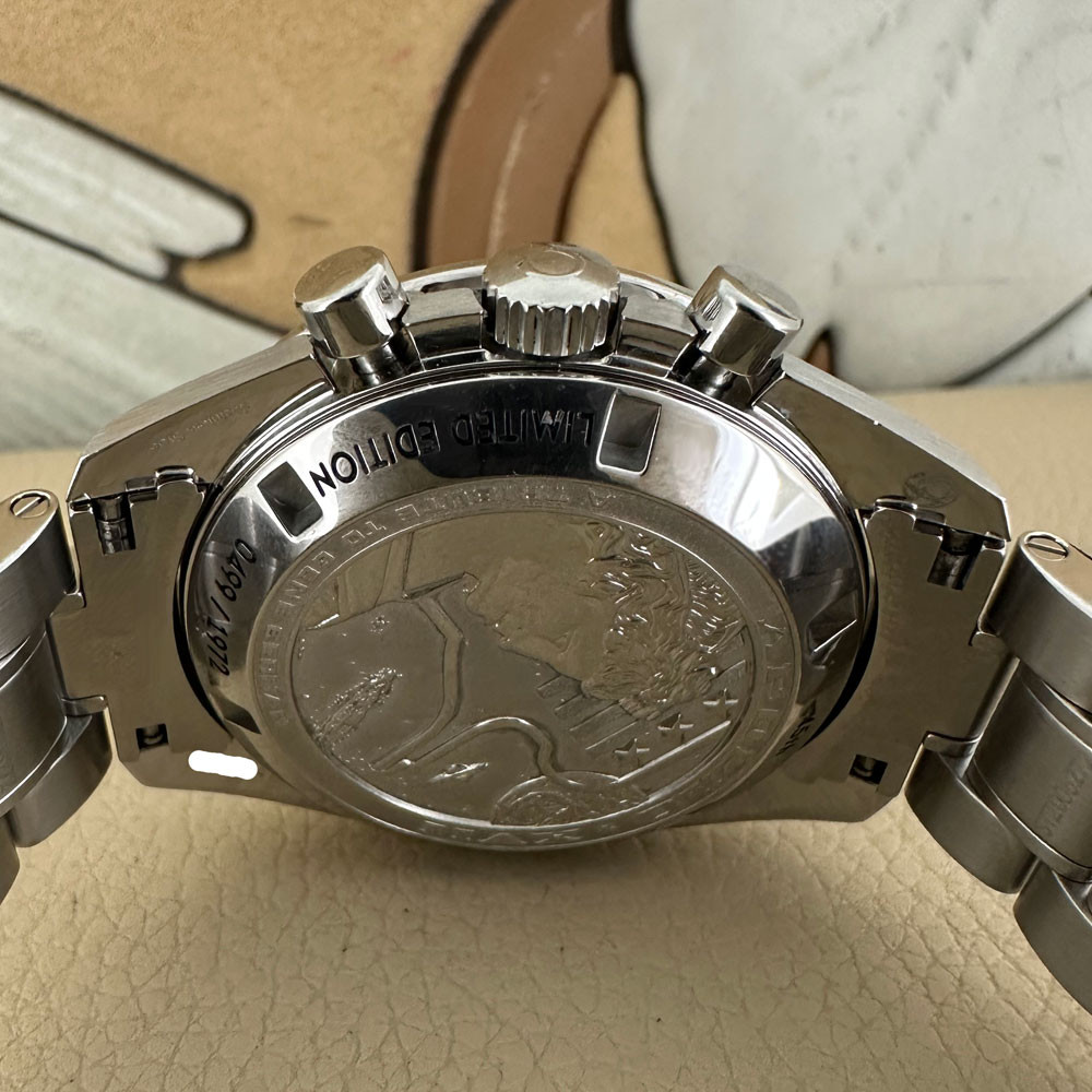 Omega Speedmaster Apollo XVII 45th Anniversary 31130423003001 9