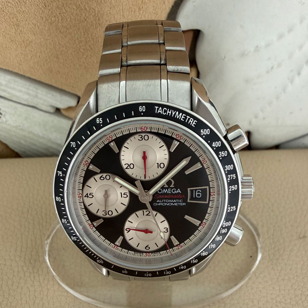 Omega Speedmaster Date 32105100 0