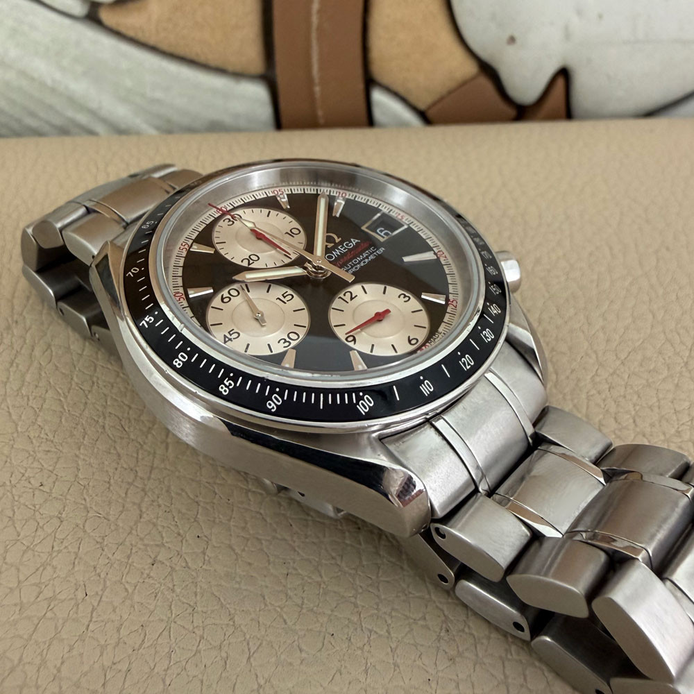 Omega Speedmaster Date 32105100 13