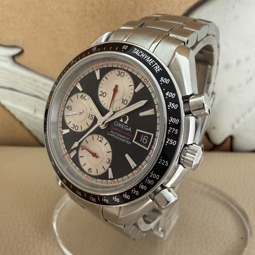 Omega Speedmaster Date 32105100 2