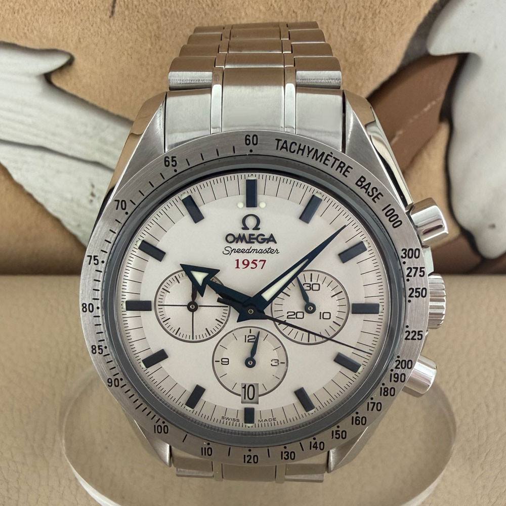 Omega Speedmaster Broad Arrow 1957 32110425002001 0