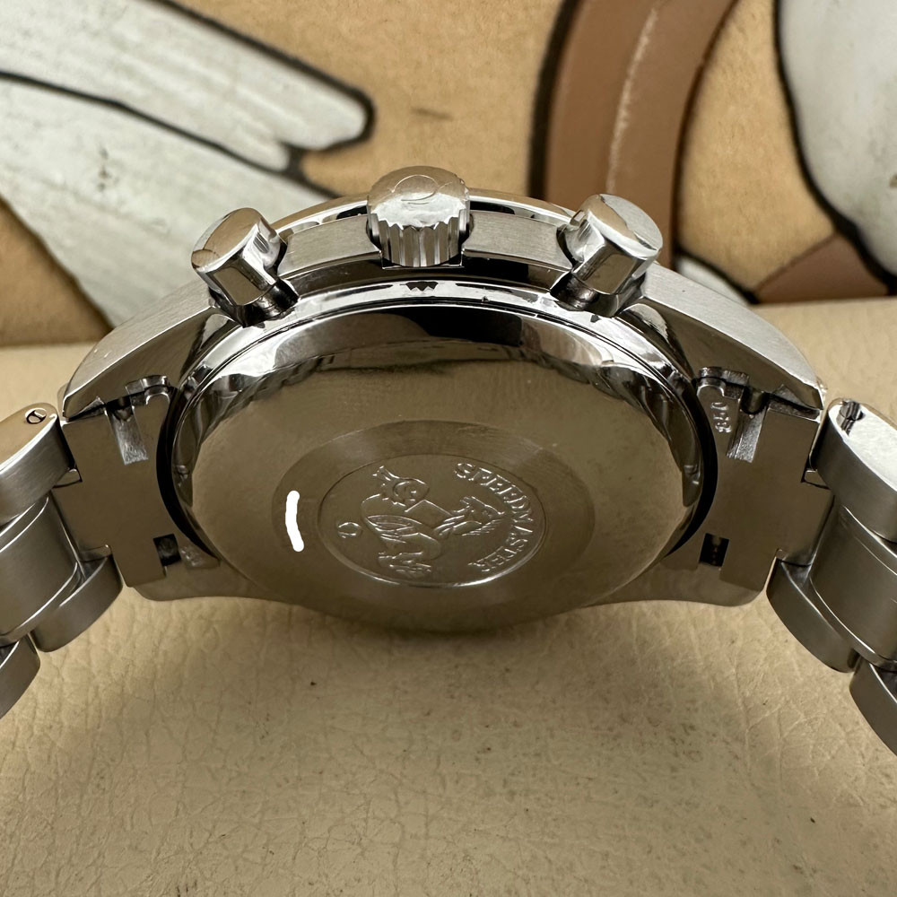 Omega Speedmaster Date 35133000 7