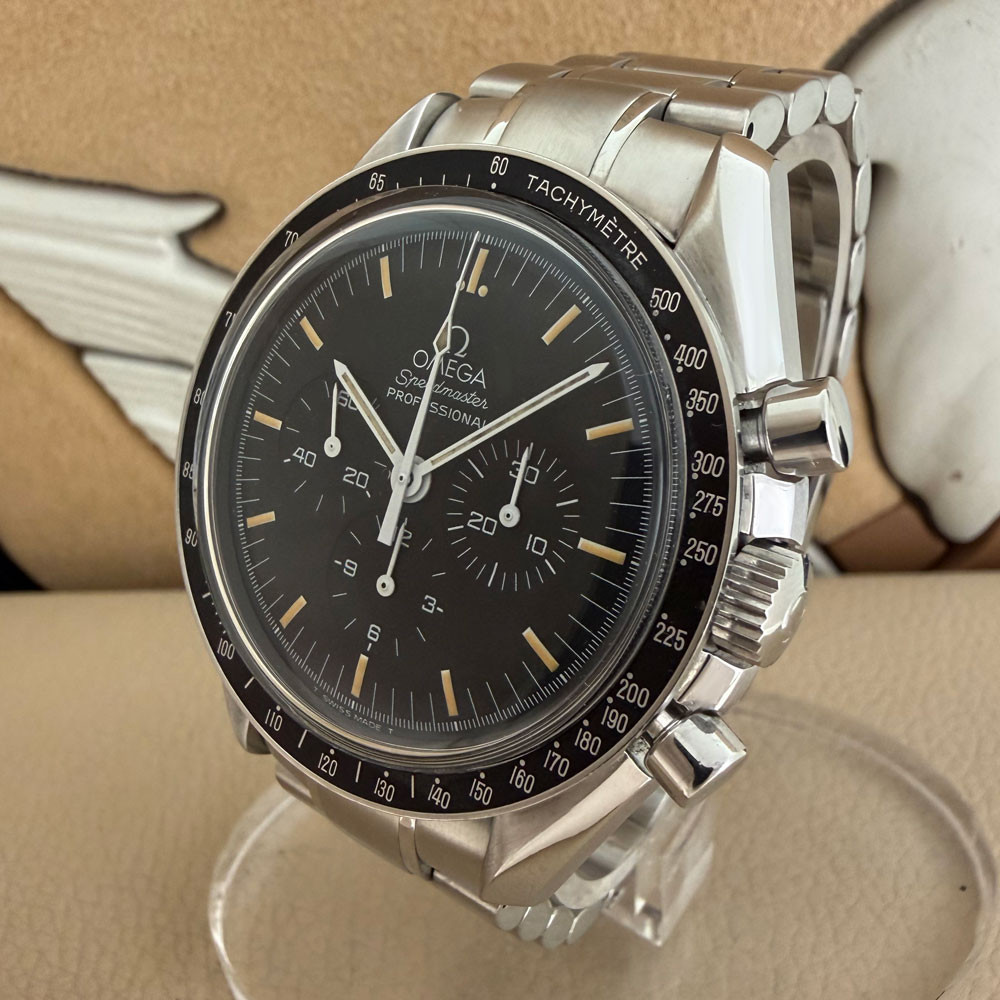Omega Speedmaster Moonwatch 1450022 35705000 2