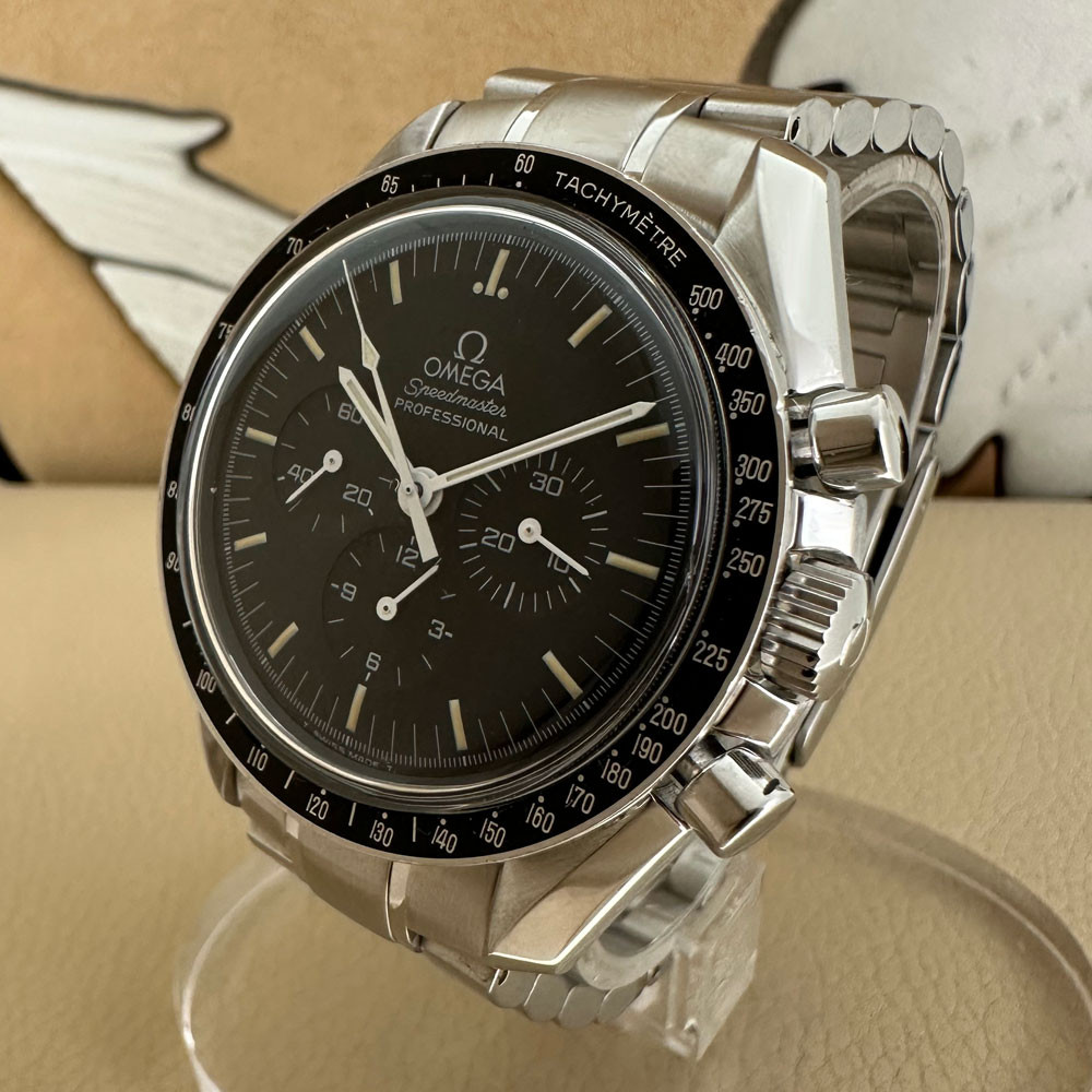 Omega Speedmaster Moonwatch Tritium Dial 1450022 1