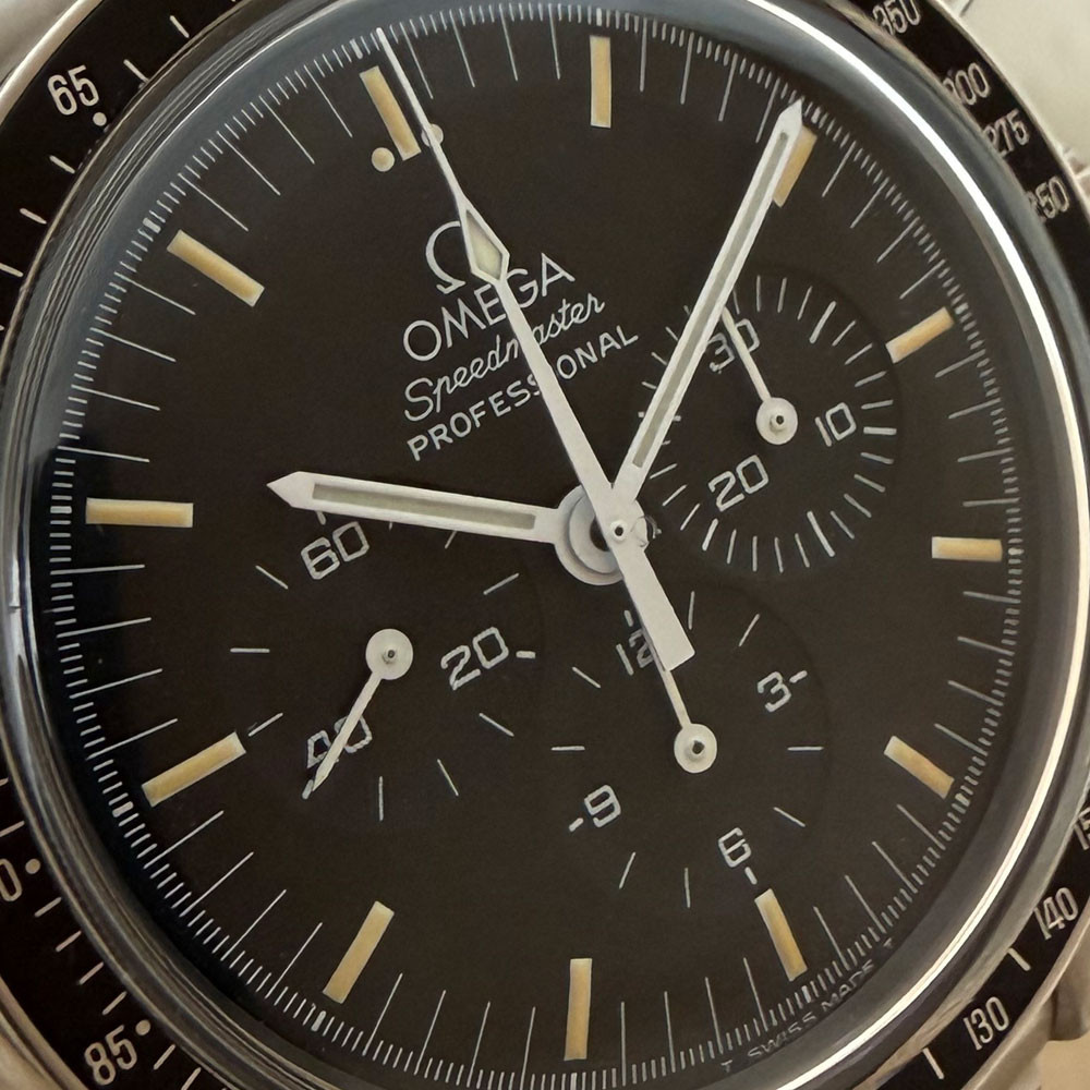 Omega Speedmaster Moonwatch Tritium Dial 1450022 6