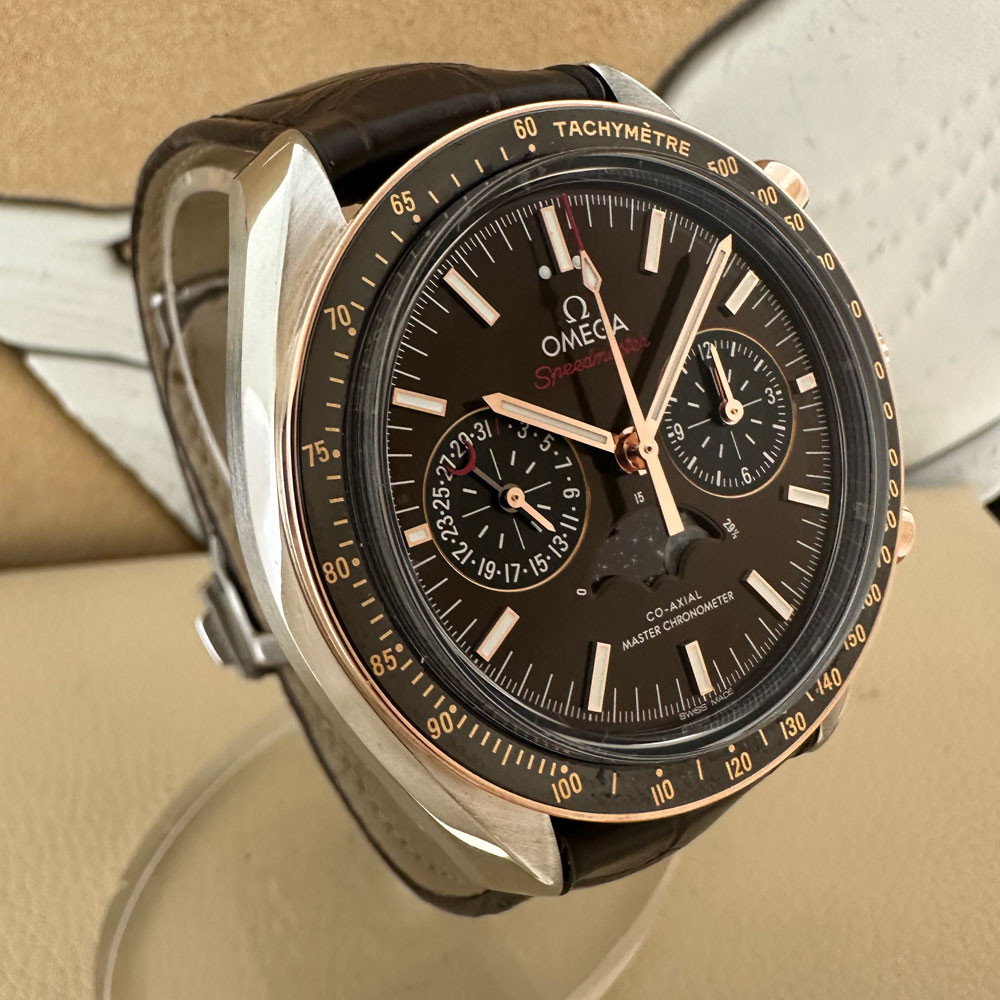 Omega Speedmaster Moonwatch Moonphase 30423445213001 3