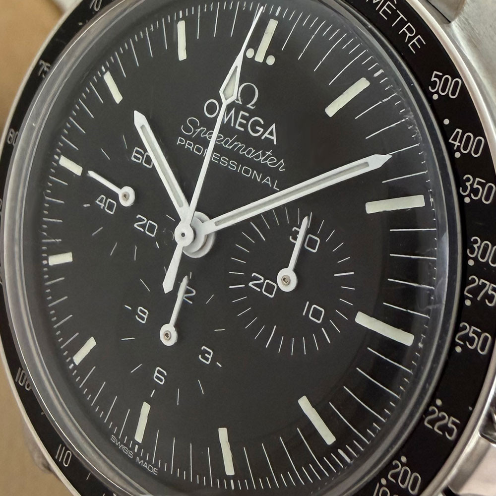 Omega Speedmaster Moonwatch Co  Axial 31030425001001 5