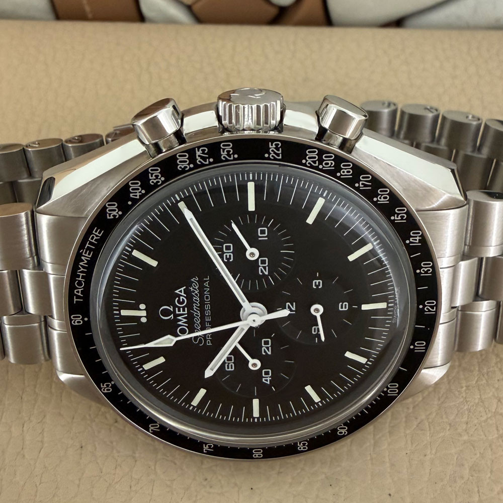 Omega Speedmaster Moonwatch Co  Axial 31030425001001 15