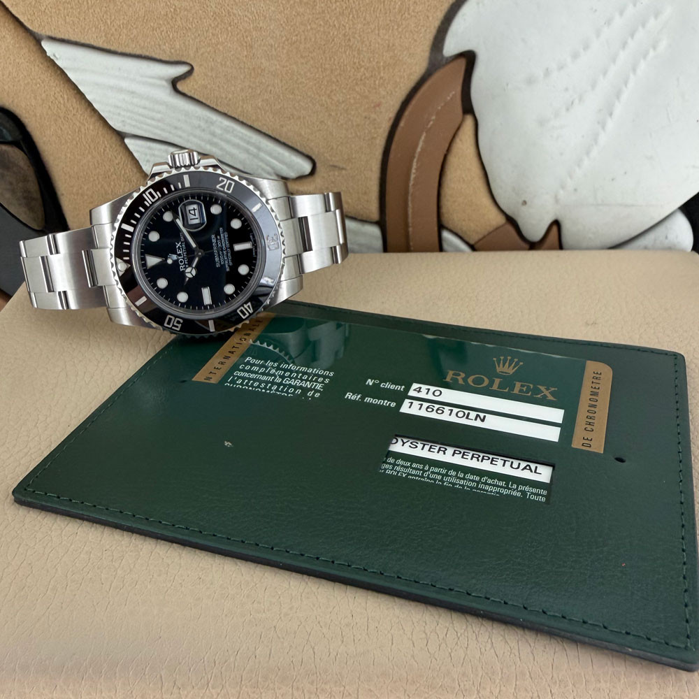 Rolex Submariner 116610LN 1