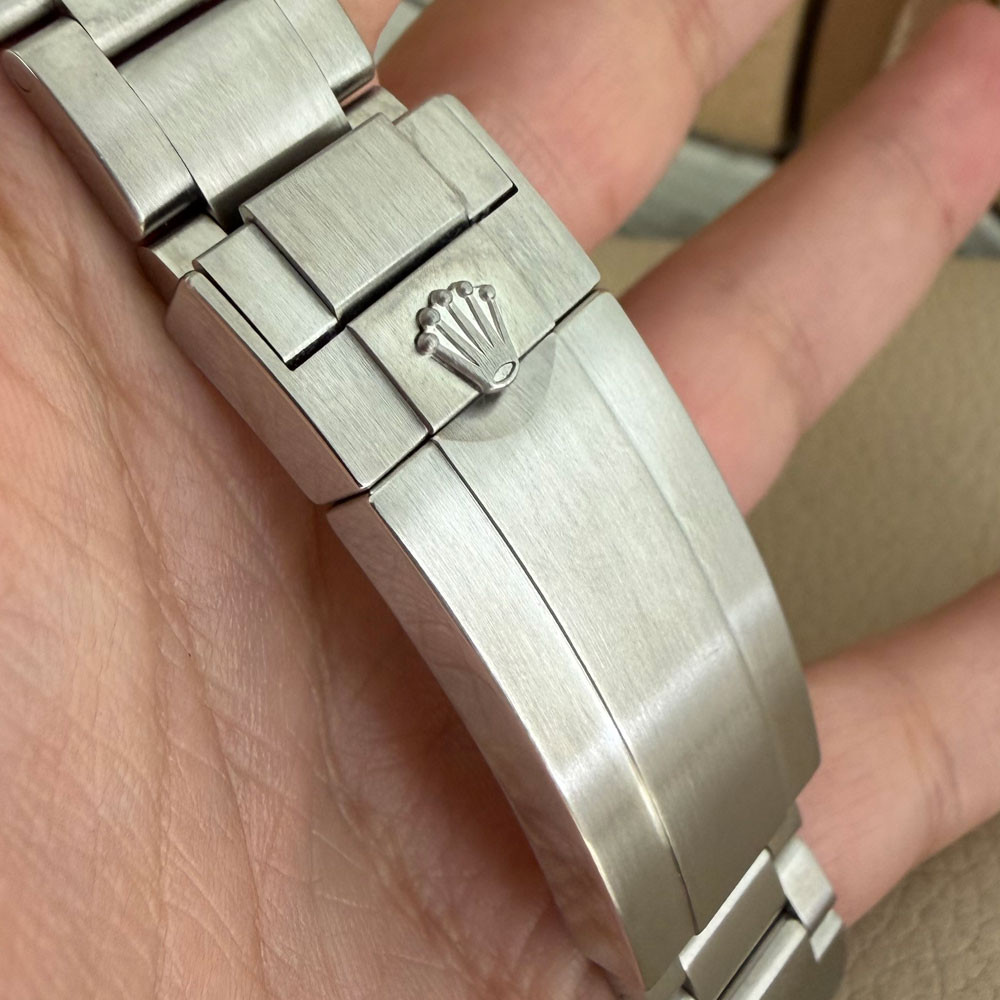 Rolex Submariner 116610LN 9
