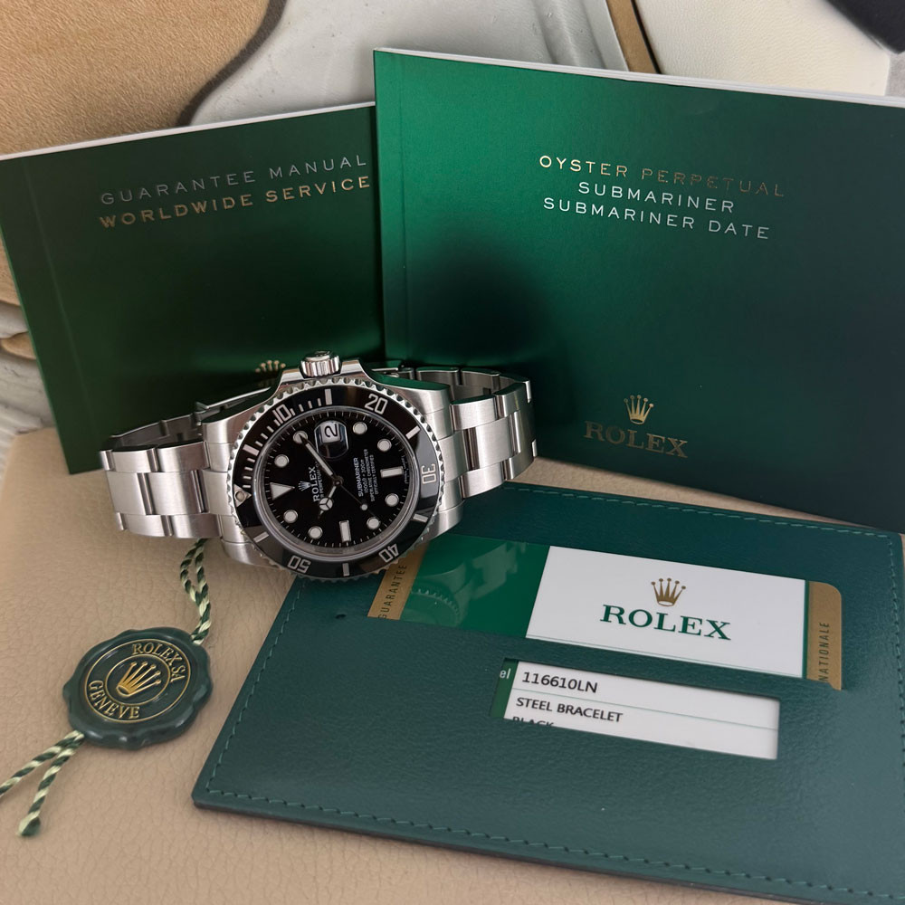 Rolex Submariner 116610LN 1