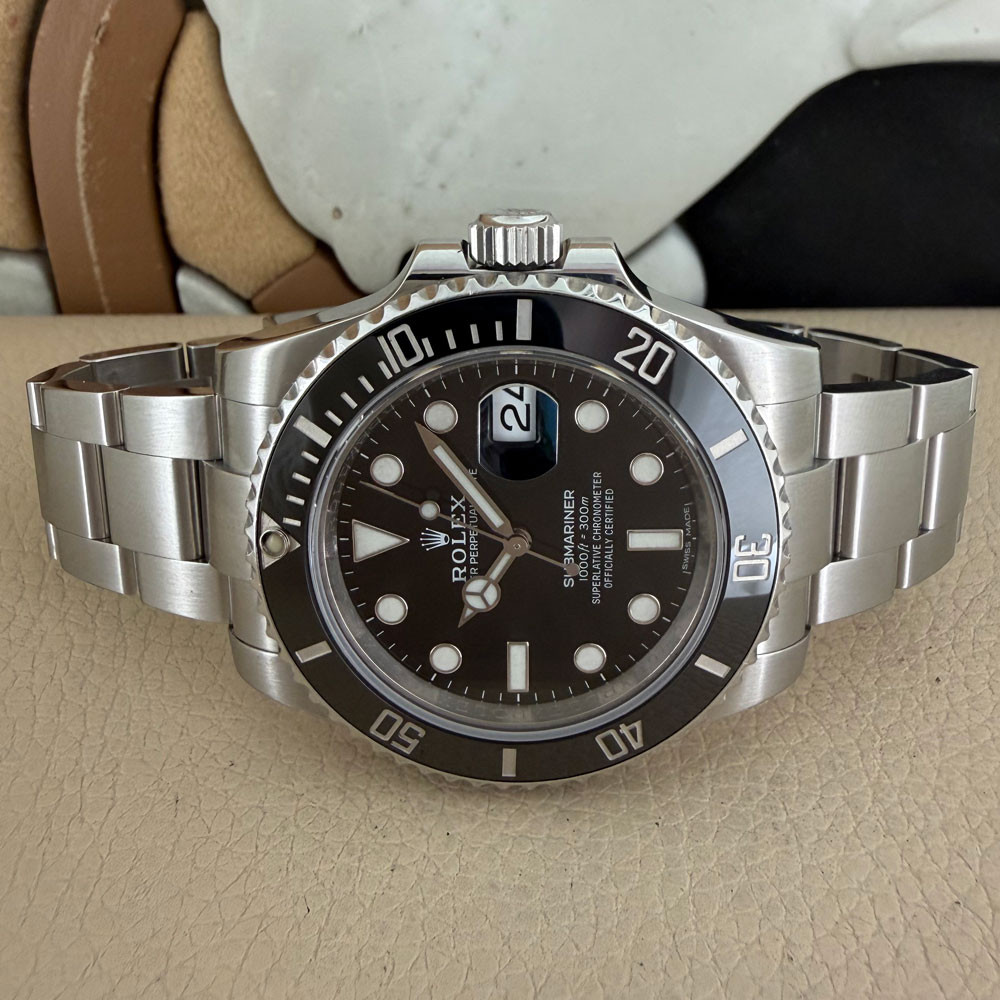 Rolex Submariner 116610LN 7
