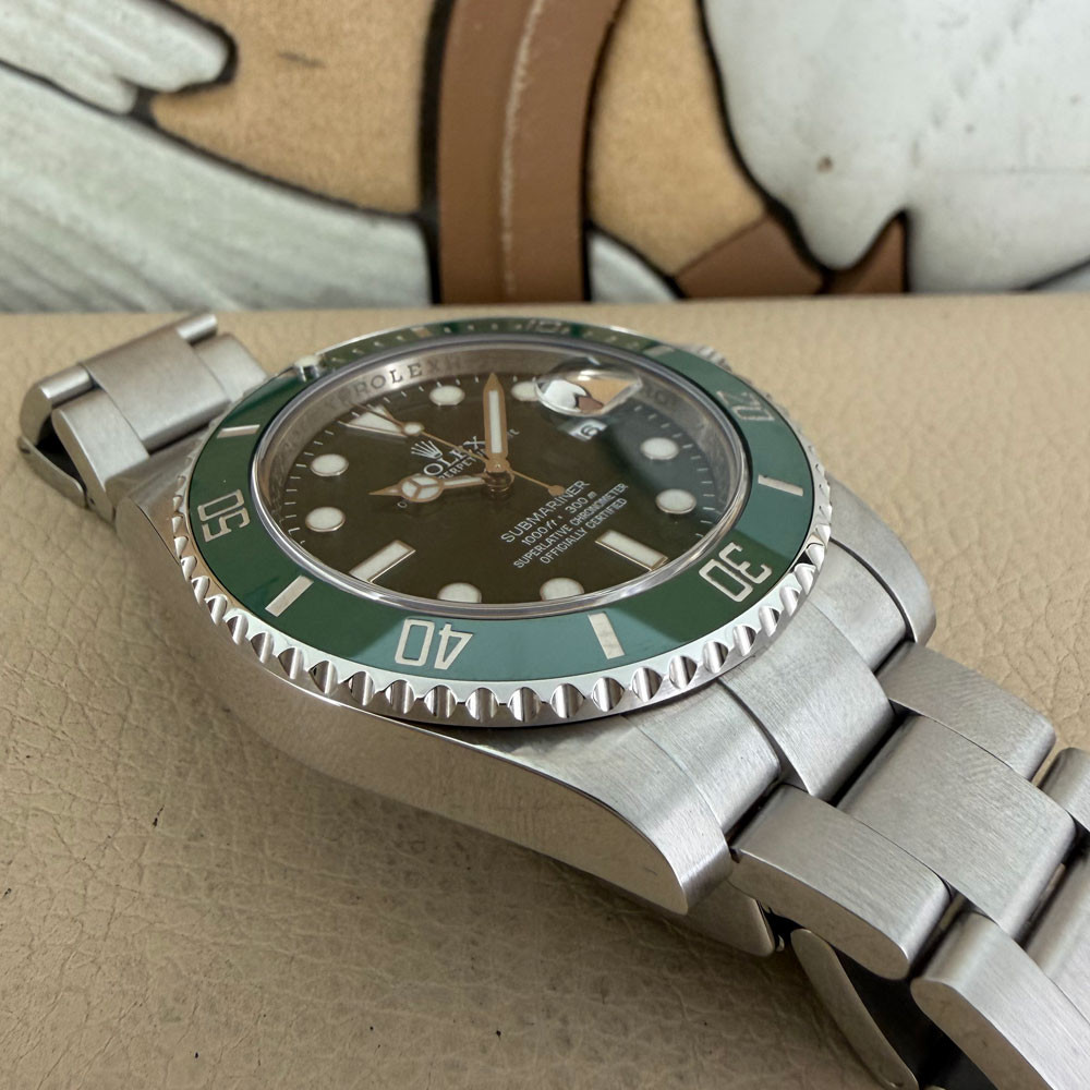 Rolex Submariner Hulk Mark I 116610LV 13