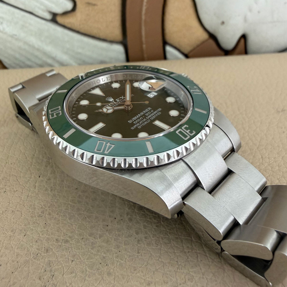Rolex Submariner Hulk Mark I 116610LV 13