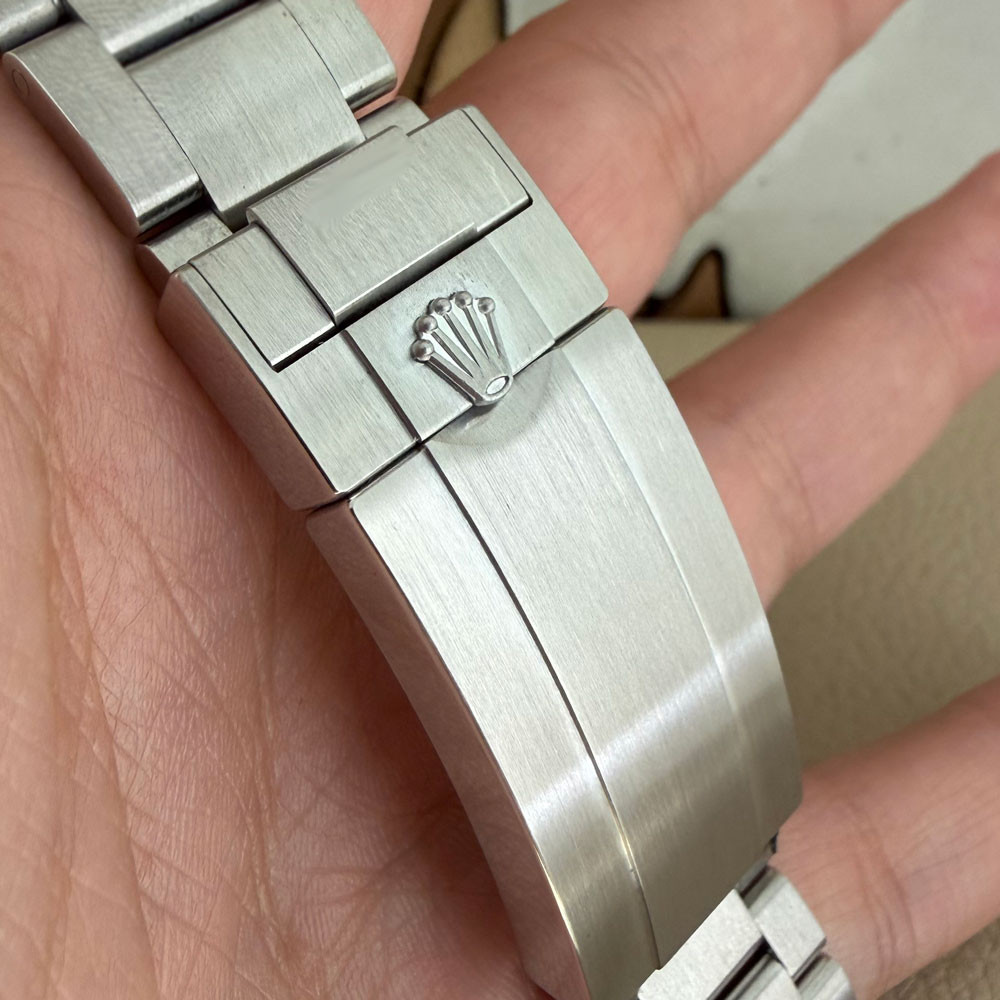 Rolex Submariner 126610LN 9