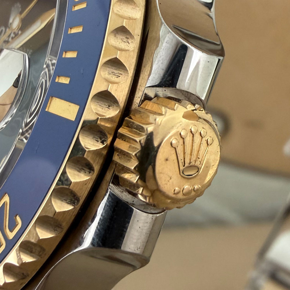 Rolex Submariner Date 126613LB 4