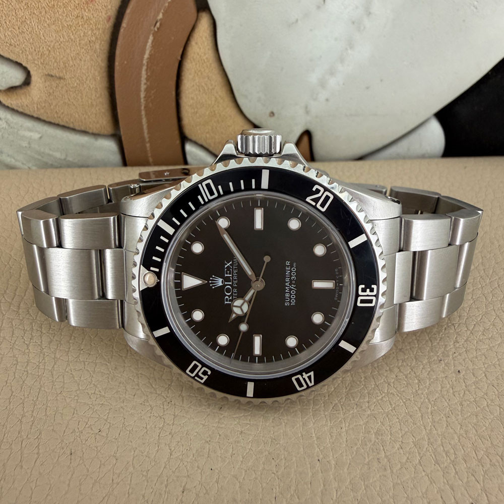 Rolex Submariner 14060 6