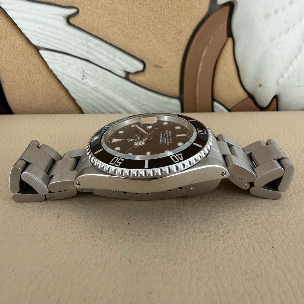 Rolex Submariner Service Dial 16800 11