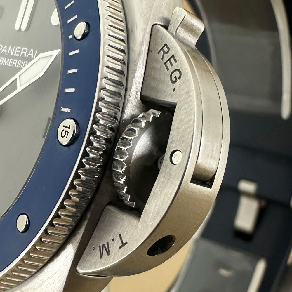 Panerai Submersible PAM00959 4