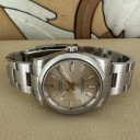 Rolex Oyster Perpetual Silver 124200 7