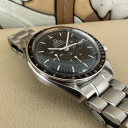 Omega Speedmaster Moonwatch 1450022 12