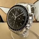 Omega Speedmaster Moonwatch 1450022 1