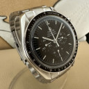 Omega Speedmaster Moonwatch 1450022 2